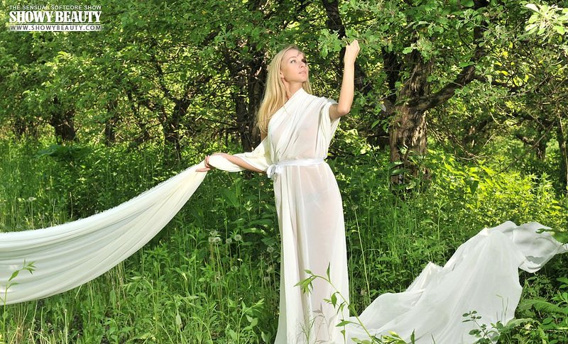 Екатерина, 22 года, 5 размер груди